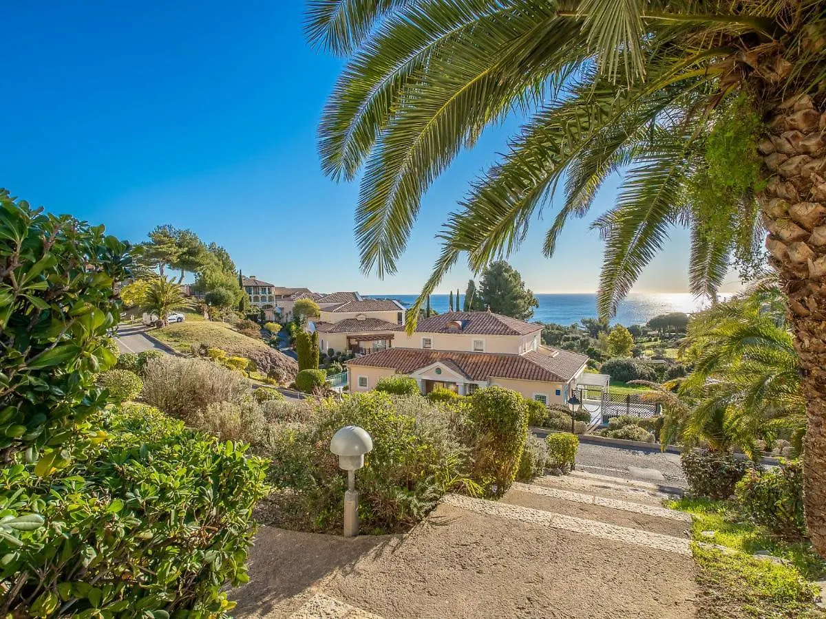 Apartment Village Cap Esterel - L'Esquinade-1 By Interhome Saint-Raphael