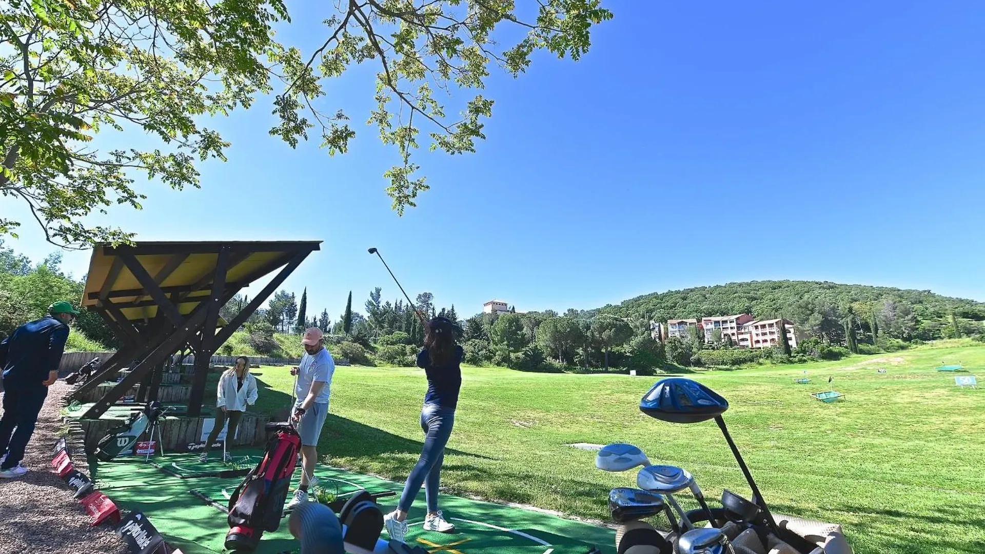 Apartment Village Cap Esterel - L'Esquinade-1 By Interhome Saint-Raphael