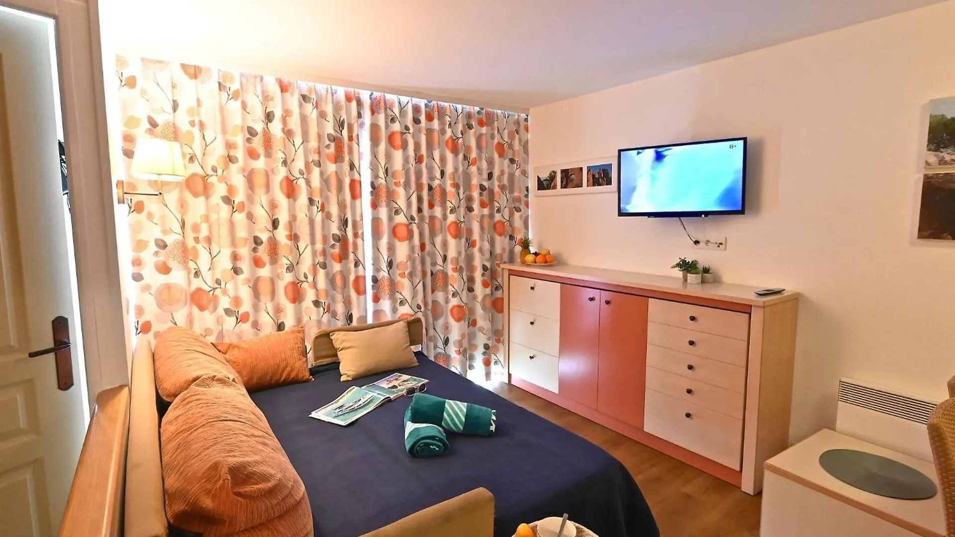 Apartment Village Cap Esterel - L'Esquinade-1 By Interhome Saint-Raphael   Saint-Raphael (Var)