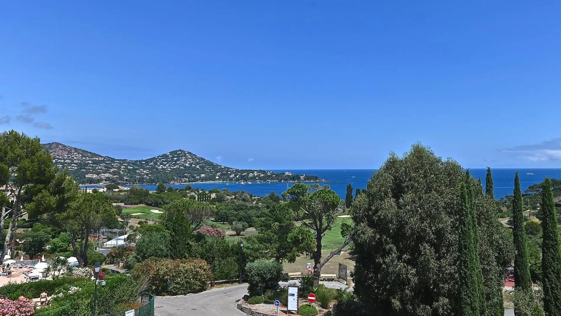 Apartment Village Cap Esterel - L'Esquinade-1 By Interhome Saint-Raphael   Saint-Raphael (Var)