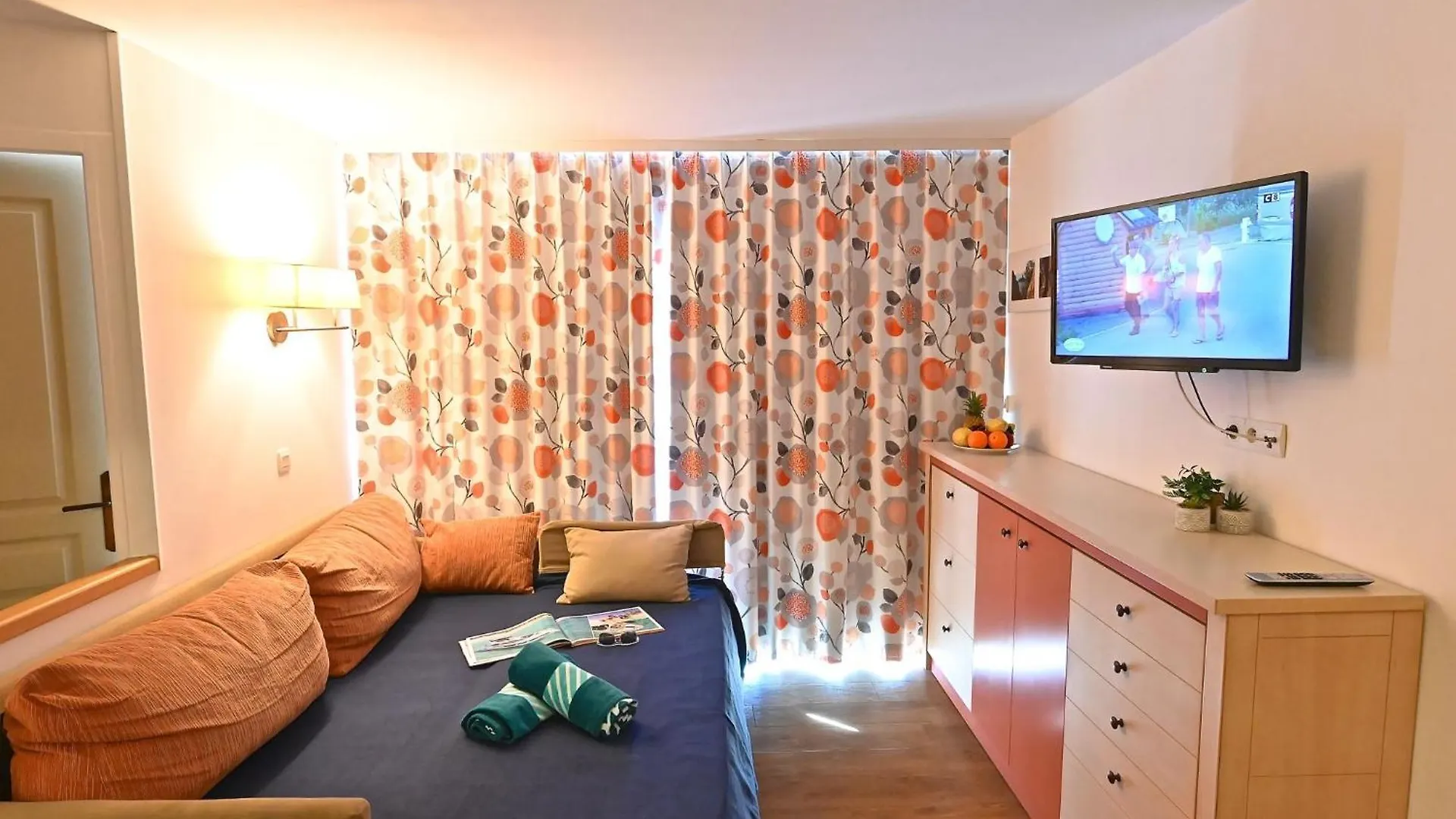 Apartment Village Cap Esterel - L'Esquinade-1 By Interhome Saint-Raphael